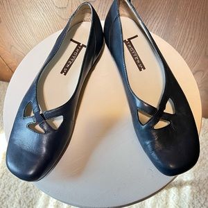 Trotters woman’s shoe